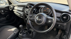 MINI Hatchback 1.5 Cooper 5dr Petrol Hatchback